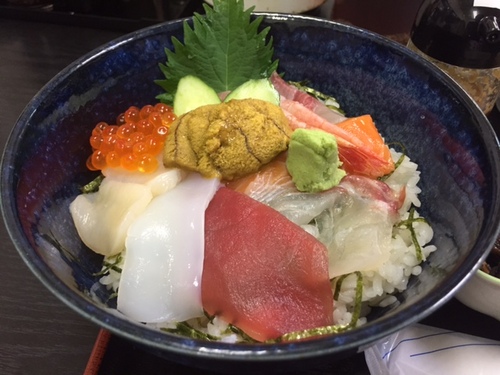 海鮮丼