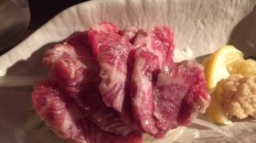 馬刺し