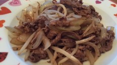 肉野菜炒めー