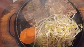 晩飯もペッパーランチ