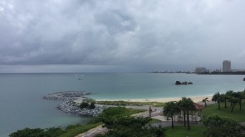 曇り空