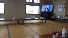 遅い朝食