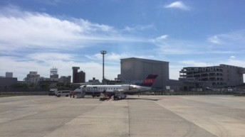 伊丹空港