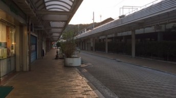シャッター街