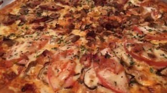 ピザーラ