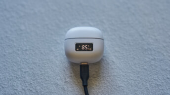 Bluetooth イヤホン
