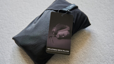 MATADOR BLACKOUT TRAVEL PILLOW