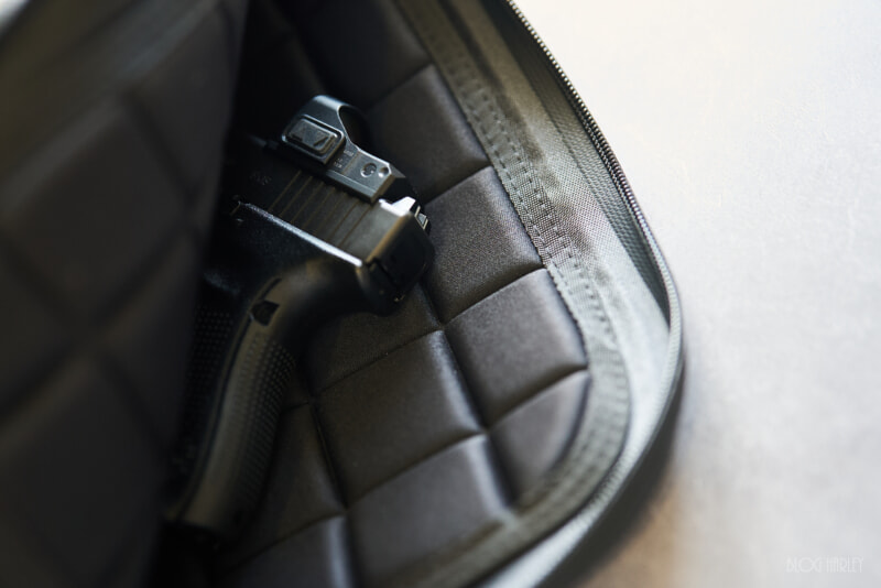 MAGPUL ハンドガンケース 内部
