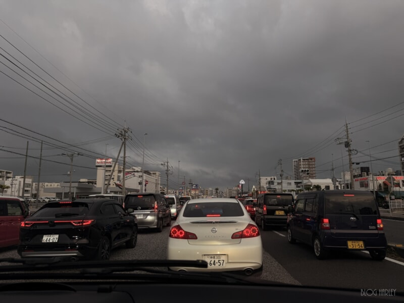 国道58号線渋滞