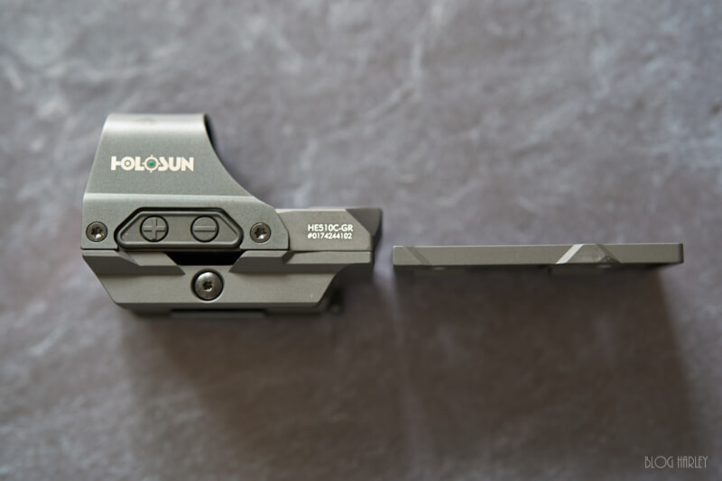 HOLOSUN 510C と純正ライザープレート