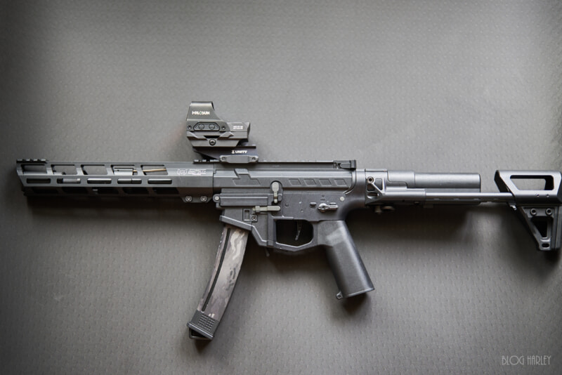 C.A.T. Versatile-8 SMG + HOLOSUN 510C