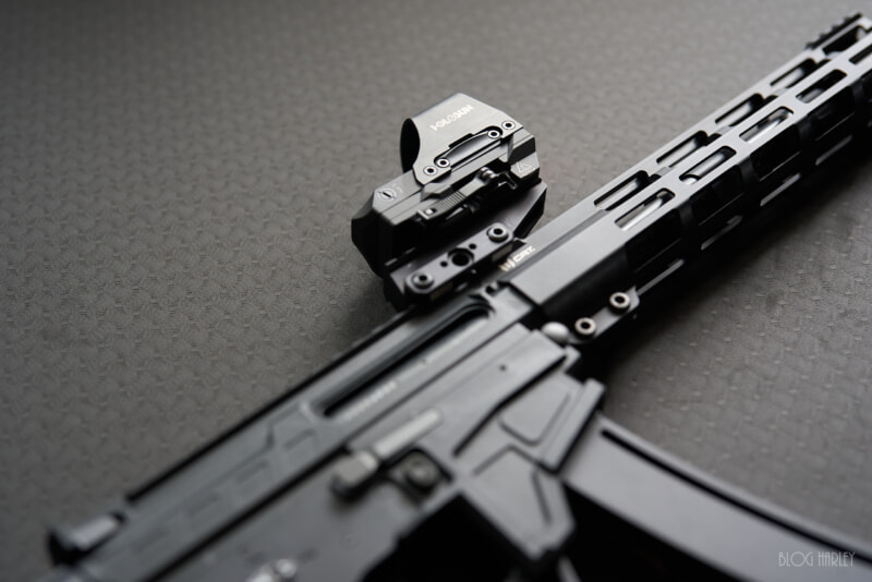 C.A.T. Versatile-8 SMG + HOLOSUN 510C