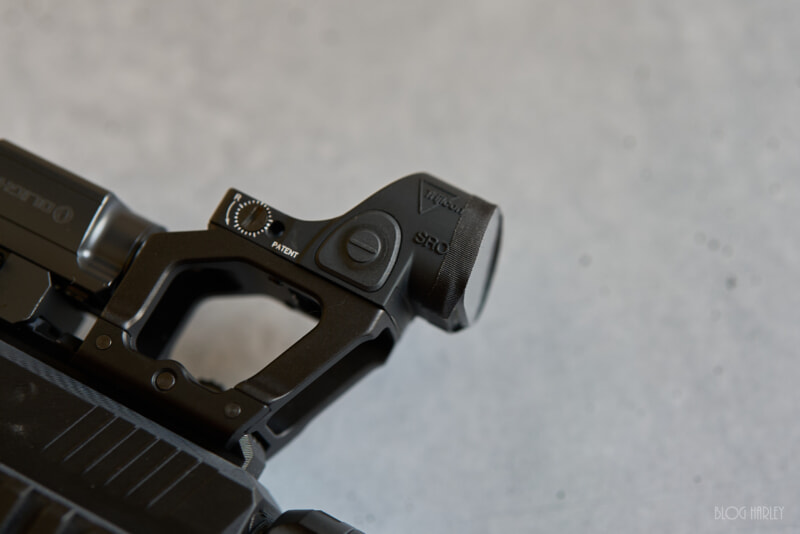 Trijicon SRO レンズカバー