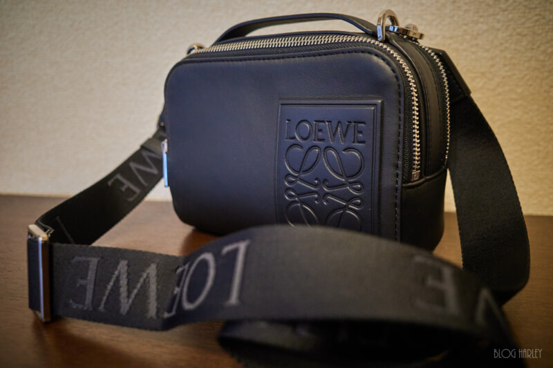 LOEWE クロスボディ カメラバッグ ミニ