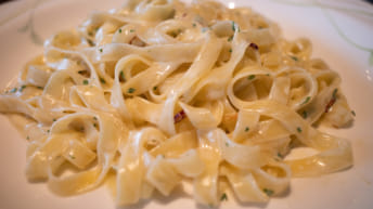 RICOH GR III f/2.8 1/100sec ISO-500 18.3mm